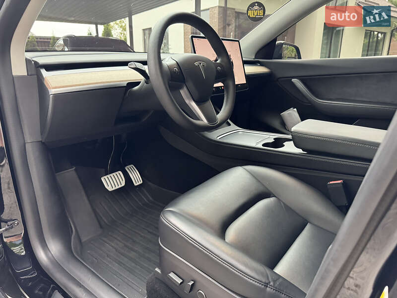 Внедорожник / Кроссовер Tesla Model Y 2022 в Харькове