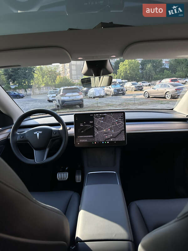 Позашляховик / Кросовер Tesla Model Y 2023 в Вінниці фото 13 Позашляховик / Кросовер Tesla Model Y 2023 в Вінниці