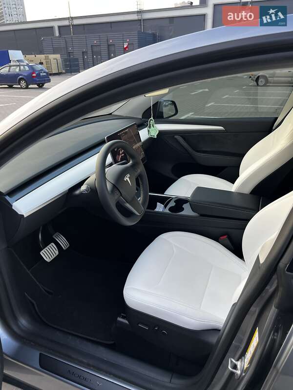Внедорожник / Кроссовер Tesla Model Y 2023 в Киеве фото 16 Внедорожник / Кроссовер Tesla Model Y 2023 в Киеве