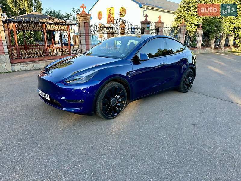 Внедорожник / Кроссовер Tesla Model Y 2022 в Кривом Роге фото 2 Внедорожник / Кроссовер Tesla Model Y 2022 в Кривом Роге