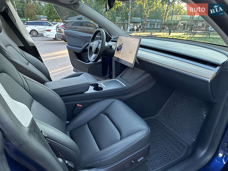 Внедорожник / Кроссовер Tesla Model Y 2022 в Кривом Роге фото 16 Внедорожник / Кроссовер Tesla Model Y 2022 в Кривом Роге