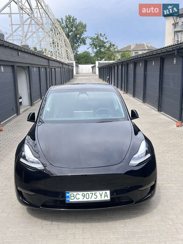 Внедорожник / Кроссовер Tesla Model Y 2022 в Львове