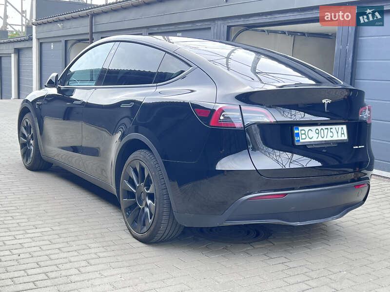 Внедорожник / Кроссовер Tesla Model Y 2022 в Львове