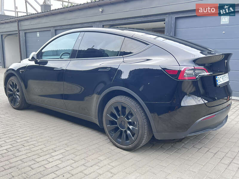 Внедорожник / Кроссовер Tesla Model Y 2022 в Львове