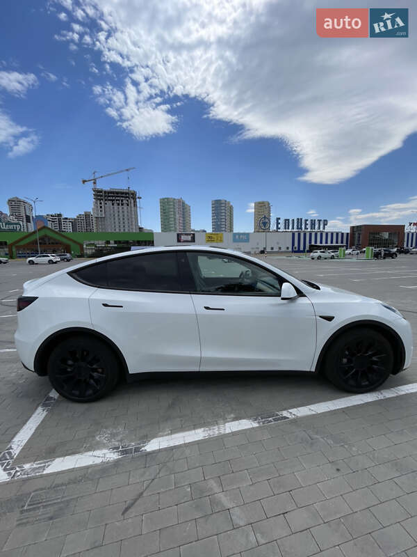 Внедорожник / Кроссовер Tesla Model Y 2022 в Одессе