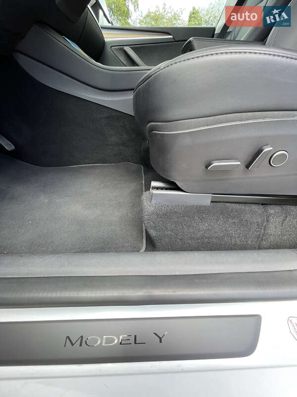 Внедорожник / Кроссовер Tesla Model Y 2022 в Одессе