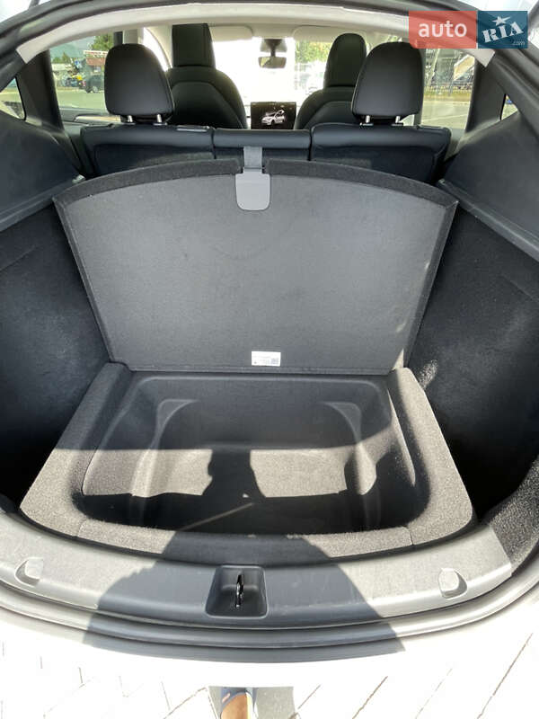 Внедорожник / Кроссовер Tesla Model Y 2022 в Одессе
