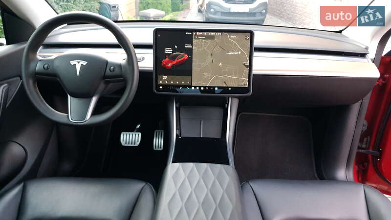 Позашляховик / Кросовер Tesla Model Y 2020 в Києві