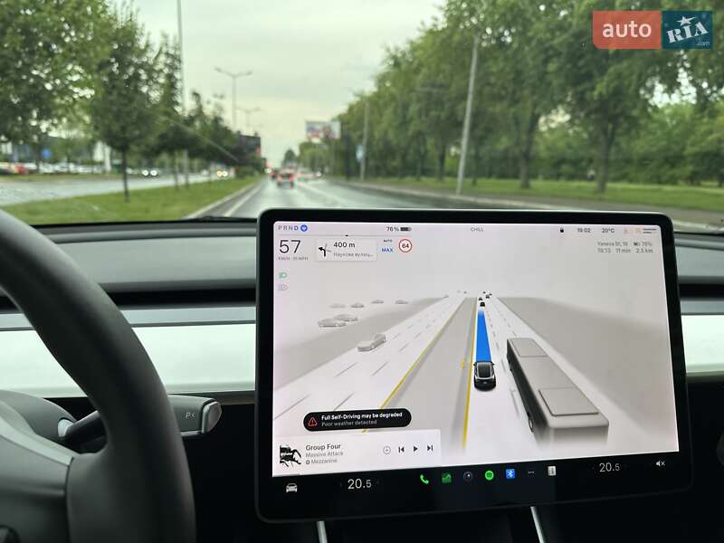 Внедорожник / Кроссовер Tesla Model Y 2020 в Львове