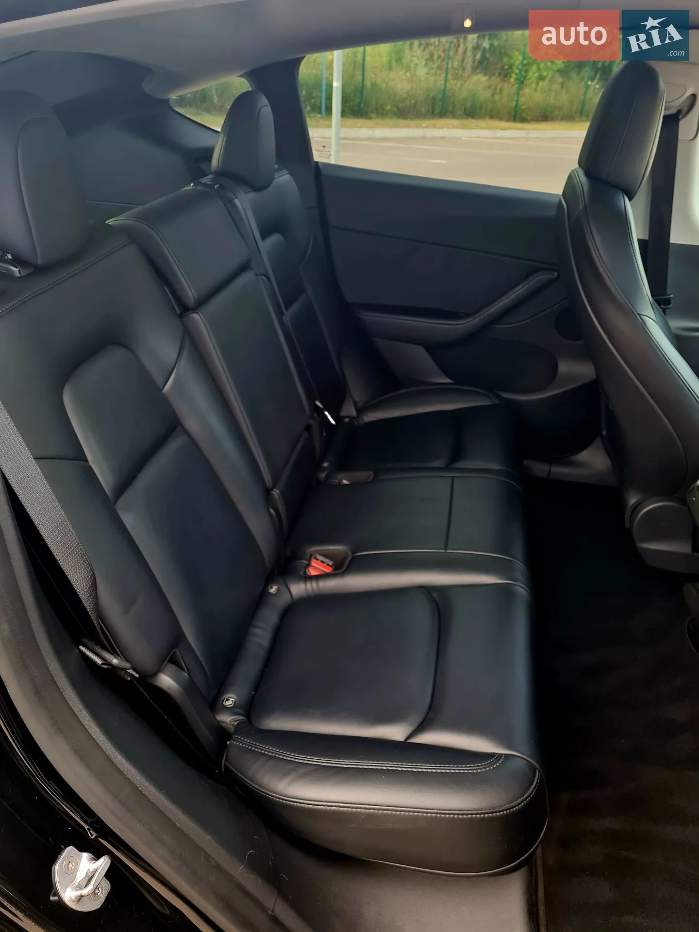 2021 Tesla Model Y - мініатюра 14