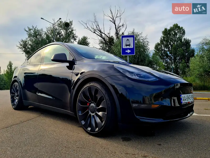 Tesla Model Y