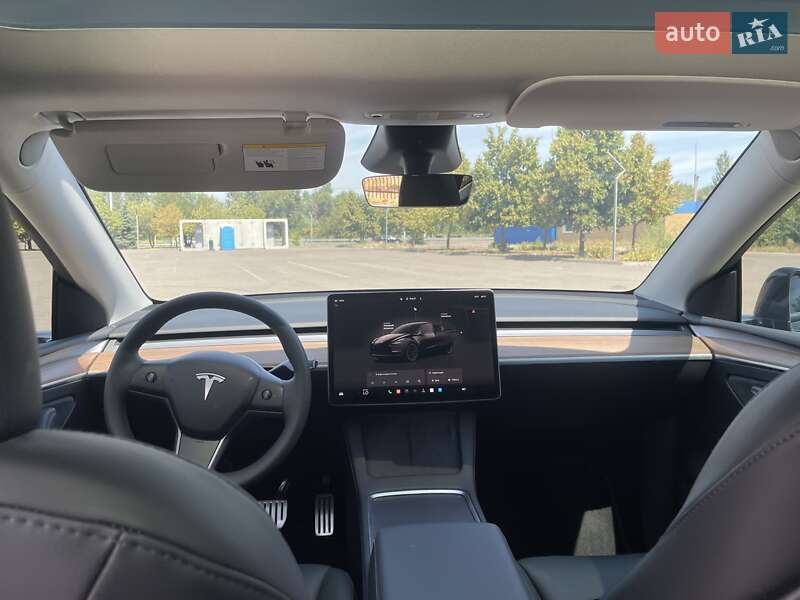 Внедорожник / Кроссовер Tesla Model Y 2023 в Днепре