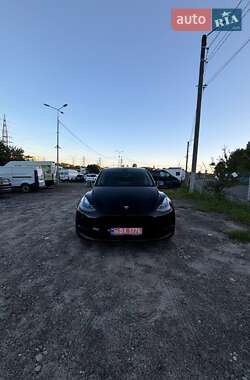 Внедорожник / Кроссовер Tesla Model Y 2023 в 