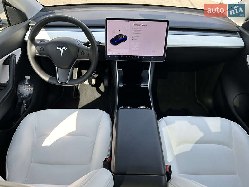 Внедорожник / Кроссовер Tesla Model Y 2020 в Запорожье