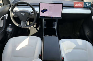 Внедорожник / Кроссовер Tesla Model Y 2020 в 