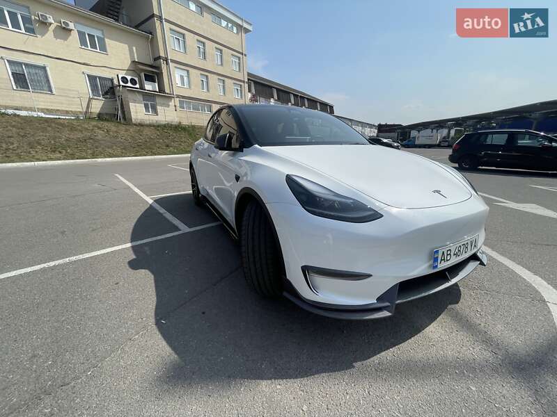 Внедорожник / Кроссовер Tesla Model Y 2023 в Виннице