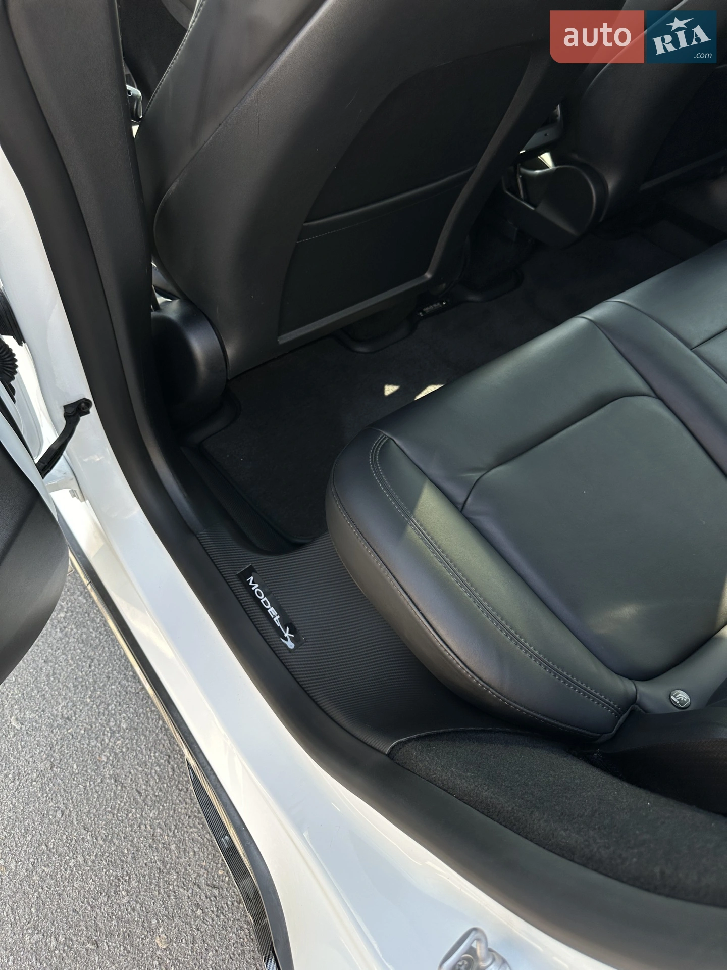 2023 Tesla Model Y - мініатюра 13