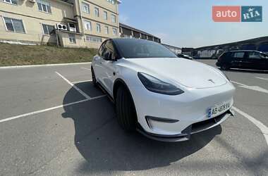 Внедорожник / Кроссовер Tesla Model Y 2023 в 