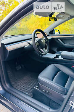 Внедорожник / Кроссовер Tesla Model Y 2022 в 