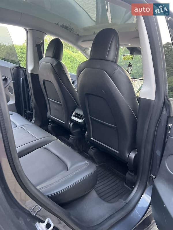 Внедорожник / Кроссовер Tesla Model Y 2021 в Змиеве фото 16 Внедорожник / Кроссовер Tesla Model Y 2021 в Змиеве