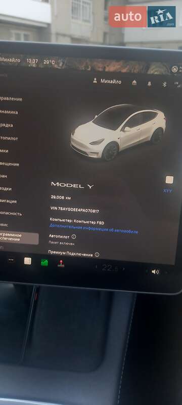 Внедорожник / Кроссовер Tesla Model Y 2023 в Калуше