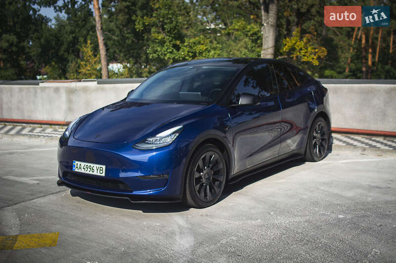 Позашляховик / Кросовер Tesla Model Y 2021 в 
