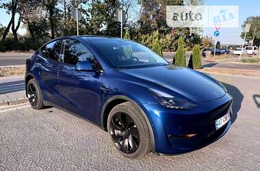 Внедорожник / Кроссовер Tesla Model Y 2022 в Ивано-Франковске