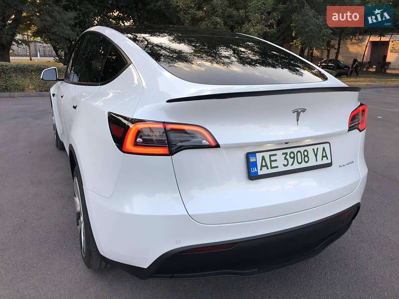 Внедорожник / Кроссовер Tesla Model Y 2020 в Каменском