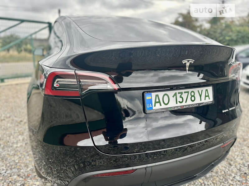 Позашляховик / Кросовер Tesla Model Y 2022 в Виноградові фото 7 Позашляховик / Кросовер Tesla Model Y 2022 в Виноградові