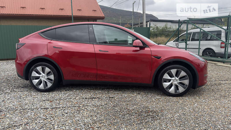 Внедорожник / Кроссовер Tesla Model Y 2023 в Виноградове