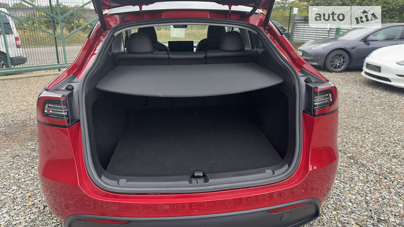 Внедорожник / Кроссовер Tesla Model Y 2023 в Виноградове фото 10 Внедорожник / Кроссовер Tesla Model Y 2023 в Виноградове