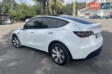 Внедорожник / Кроссовер Tesla Model Y 2020 в Тернополе