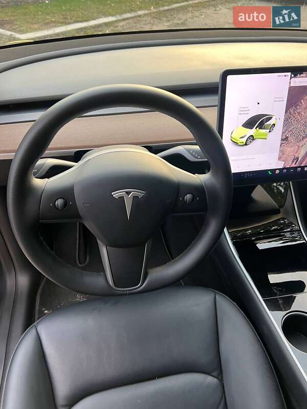 Позашляховик / Кросовер Tesla Model Y 2020 в Києві фото 15 Позашляховик / Кросовер Tesla Model Y 2020 в Києві