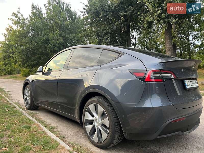 Позашляховик / Кросовер Tesla Model Y 2020 в Києві фото 22 Позашляховик / Кросовер Tesla Model Y 2020 в Києві
