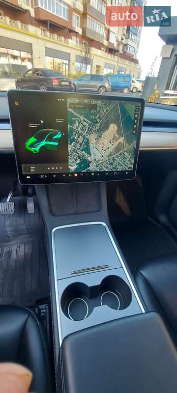 Внедорожник / Кроссовер Tesla Model Y 2020 в Умани