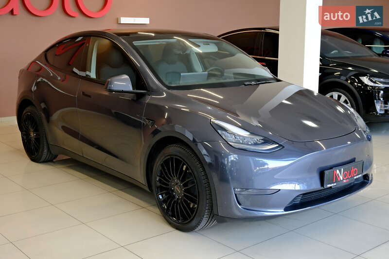 Внедорожник / Кроссовер Tesla Model Y 2020 в Одессе