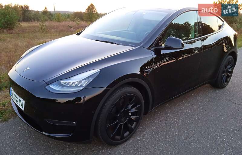 Внедорожник / Кроссовер Tesla Model Y 2022 в Костополе