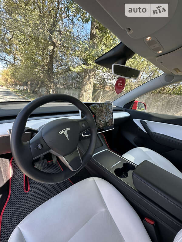 Внедорожник / Кроссовер Tesla Model Y 2022 в Ивано-Франковске фото 45 Внедорожник / Кроссовер Tesla Model Y 2022 в Ивано-Франковске