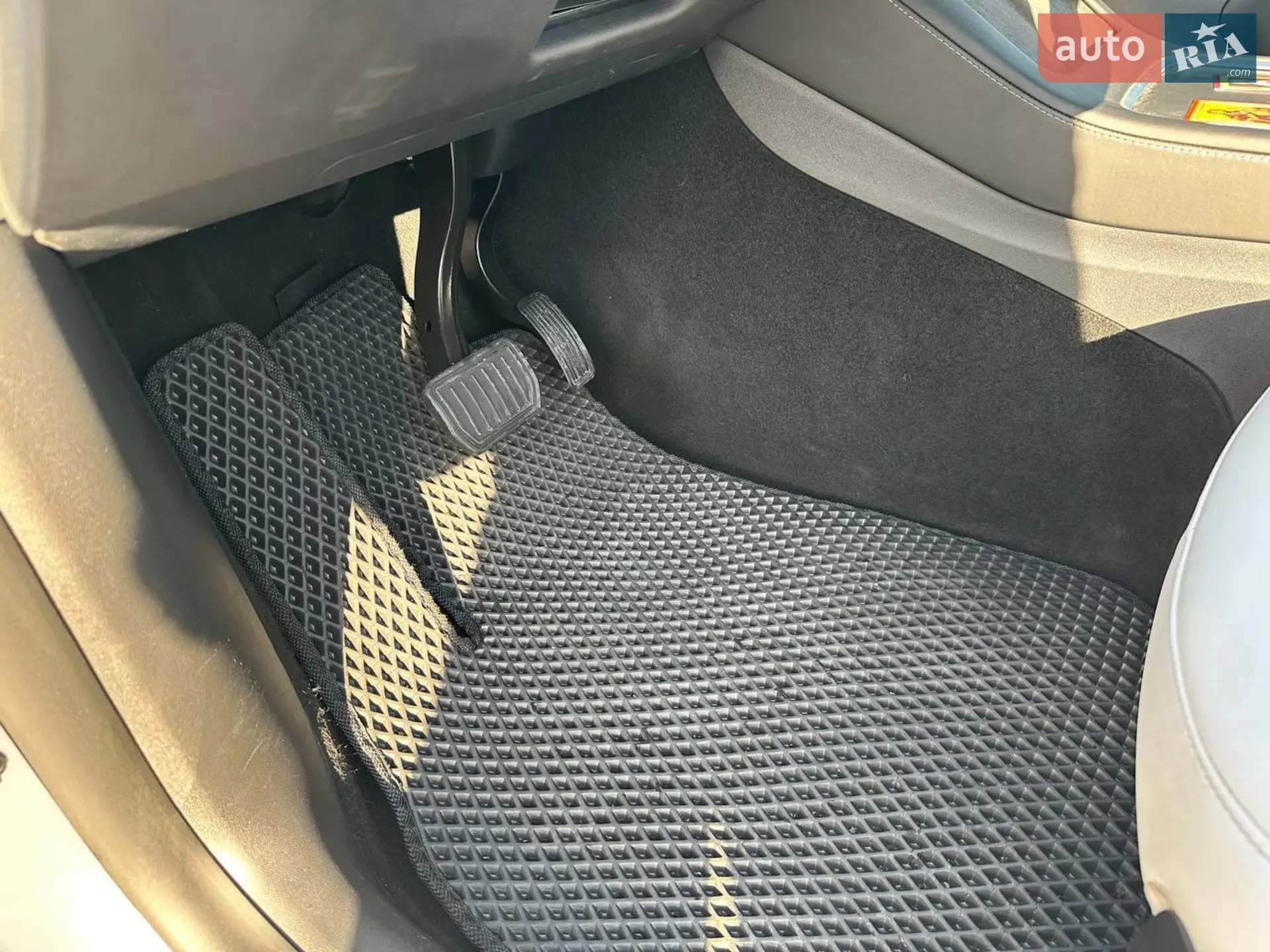 2021 Tesla Model Y - мініатюра 31