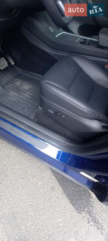 Внедорожник / Кроссовер Tesla Model Y 2023 в Одессе