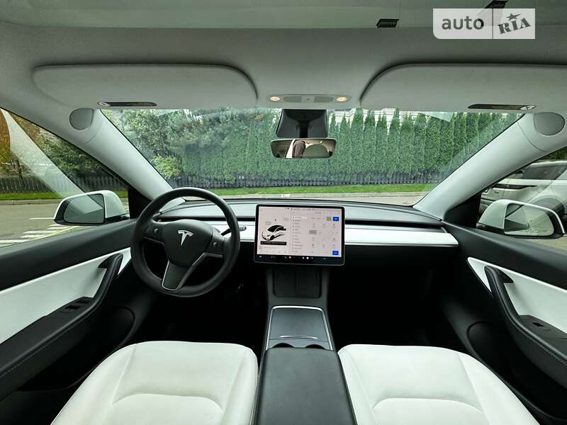 Позашляховик / Кросовер Tesla Model Y 2021 в Києві фото 31 Позашляховик / Кросовер Tesla Model Y 2021 в Києві