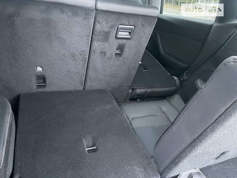 Внедорожник / Кроссовер Tesla Model Y 2023 в Белой Церкви фото 8 Внедорожник / Кроссовер Tesla Model Y 2023 в Белой Церкви