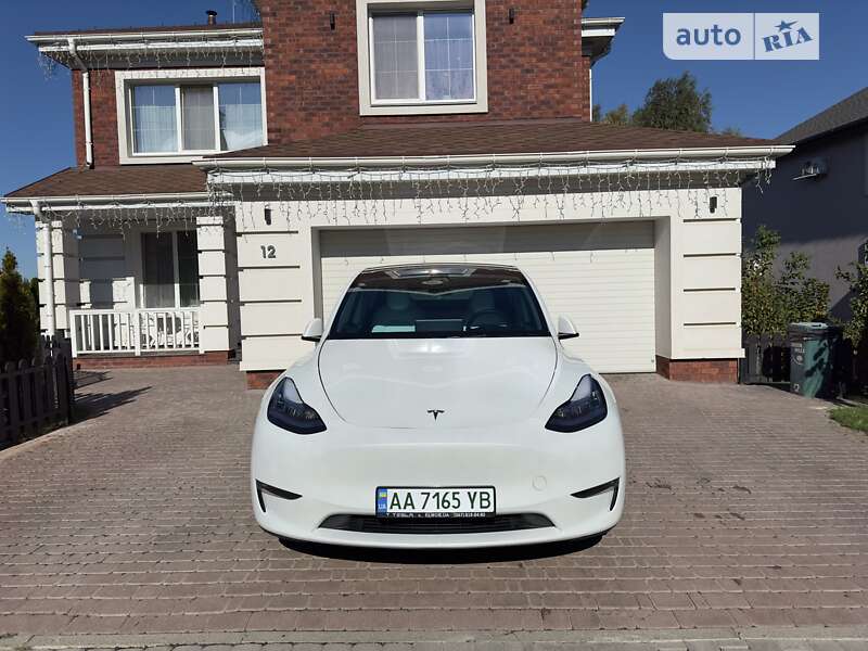 Позашляховик / Кросовер Tesla Model Y 2021 в Києві фото 3 Позашляховик / Кросовер Tesla Model Y 2021 в Києві