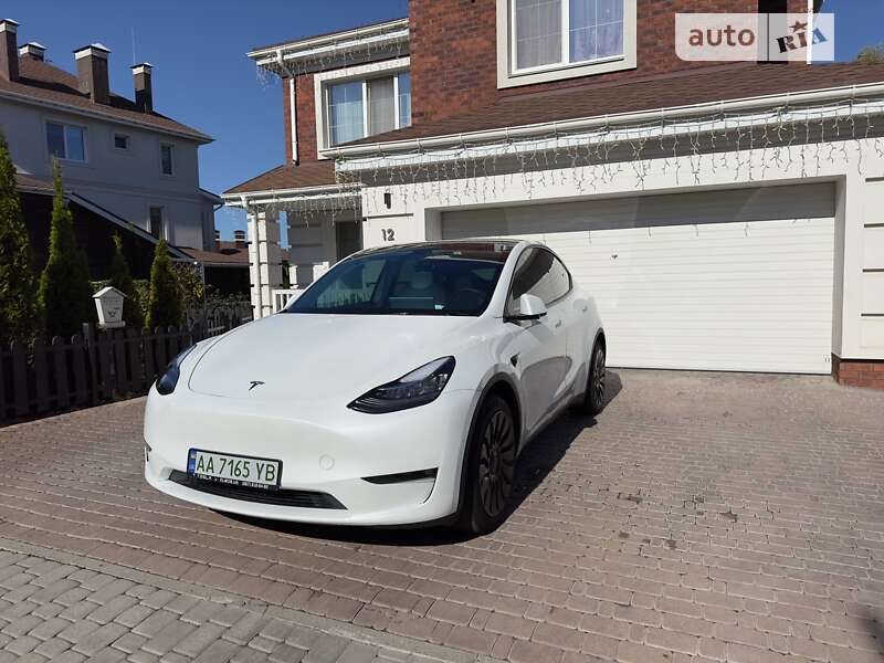 Позашляховик / Кросовер Tesla Model Y 2021 в Києві фото 4 Позашляховик / Кросовер Tesla Model Y 2021 в Києві