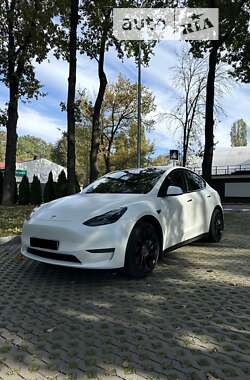 Внедорожник / Кроссовер Tesla Model Y 2022 в Киеве