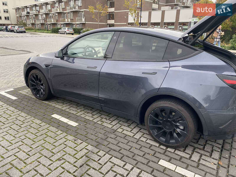 Внедорожник / Кроссовер Tesla Model Y 2022 в Львове