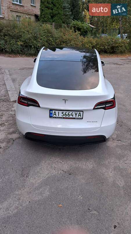 Позашляховик / Кросовер Tesla Model Y 2020 в Києві фото 9 Позашляховик / Кросовер Tesla Model Y 2020 в Києві