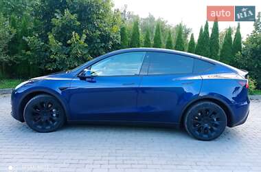 Внедорожник / Кроссовер Tesla Model Y 2021 в 