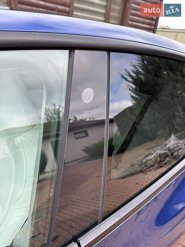 Внедорожник / Кроссовер Tesla Model Y 2021 в Киеве фото 25 Внедорожник / Кроссовер Tesla Model Y 2021 в Киеве