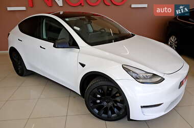 Внедорожник / Кроссовер Tesla Model Y 2020 в 